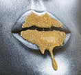 Kiss with gold