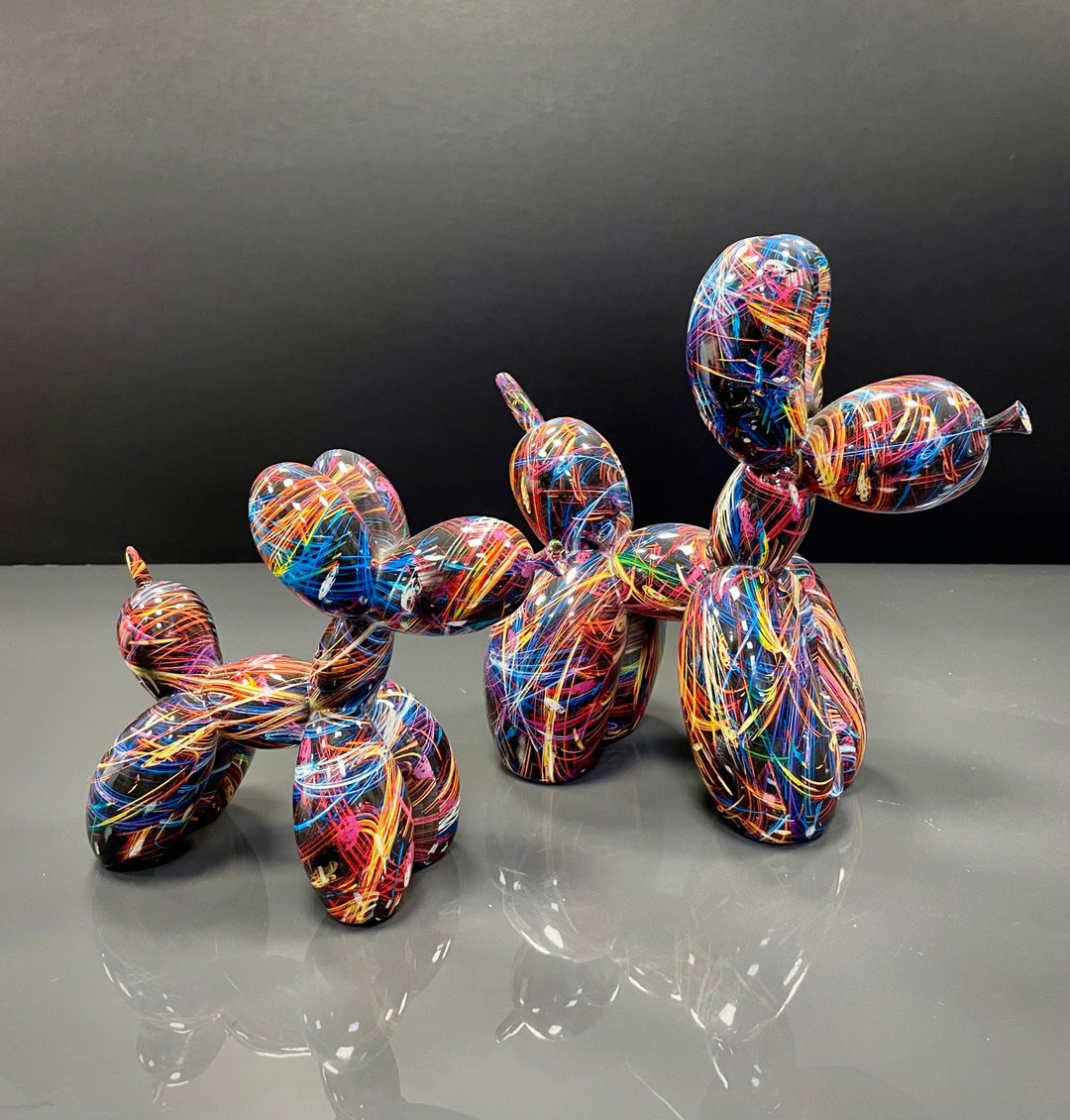 MD421 GRAFFITI  BALLOON DOGS