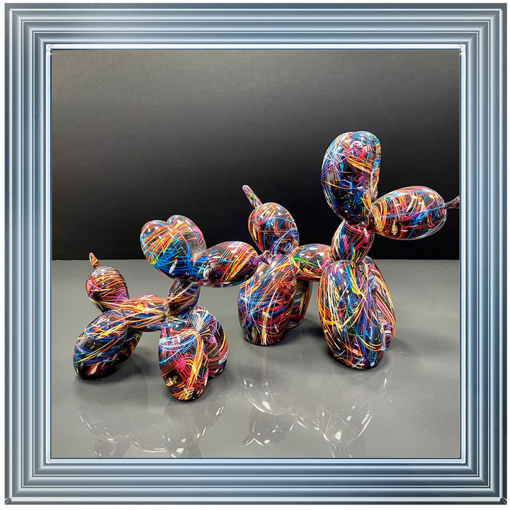 MD421 GRAFFITI  BALLOON DOGS