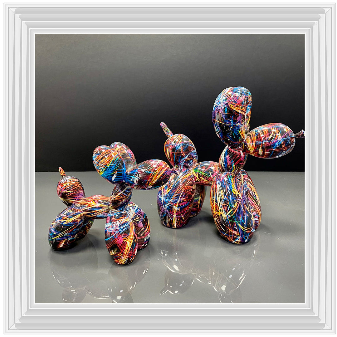MD421 GRAFFITI  BALLOON DOGS