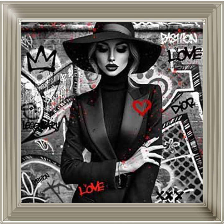 MD539-B&W Lady With Hat