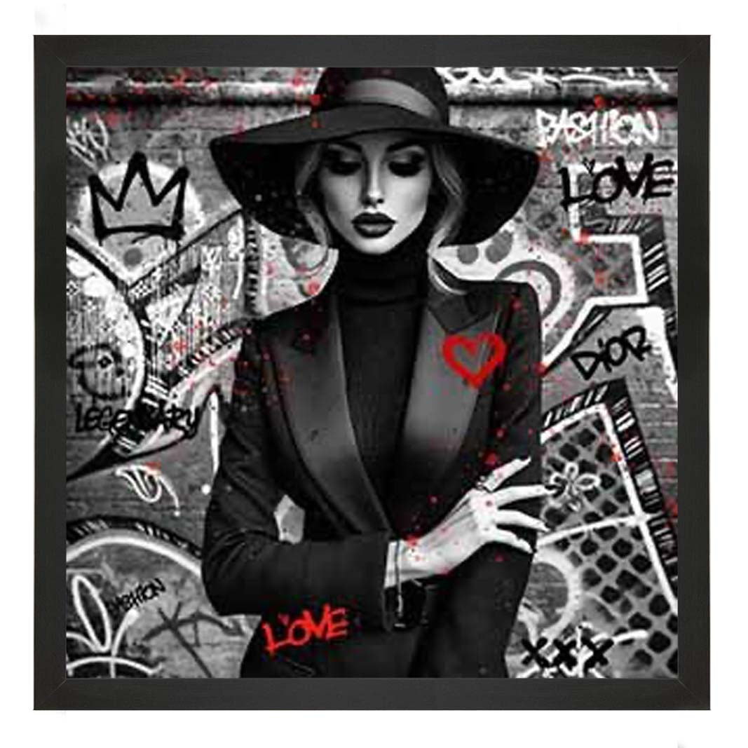 MD539-B&W Lady With Hat