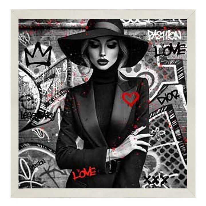 MD539-B&W Lady With Hat