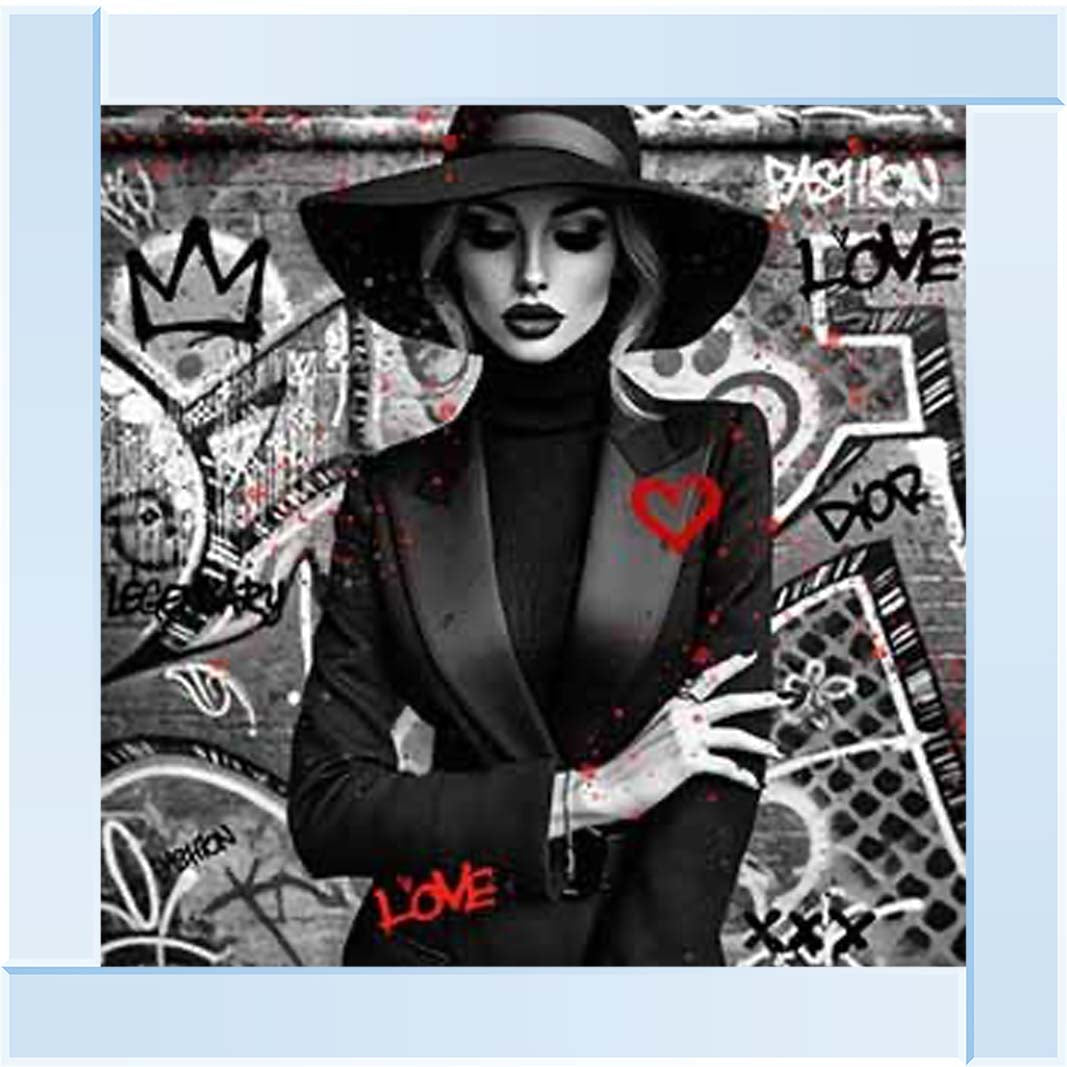 MD539-B&W Lady With Hat