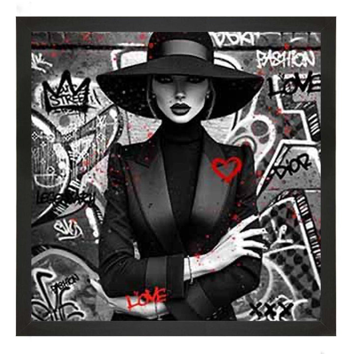 MD540-B&W Lady With Hat ||
