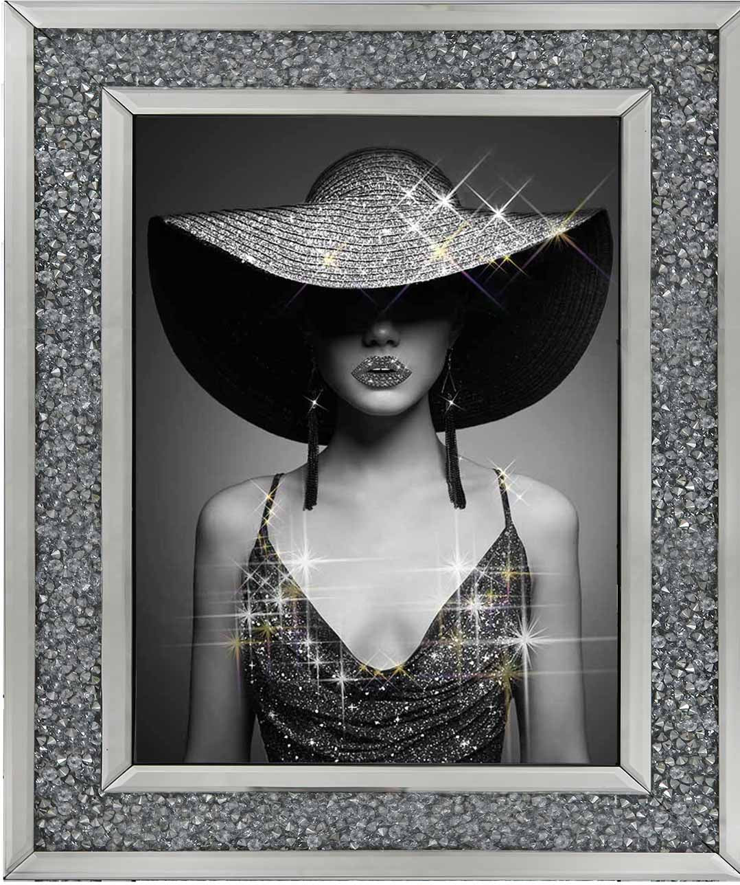 FG933 BLACK & WHITE GLAMOUR LADY ||