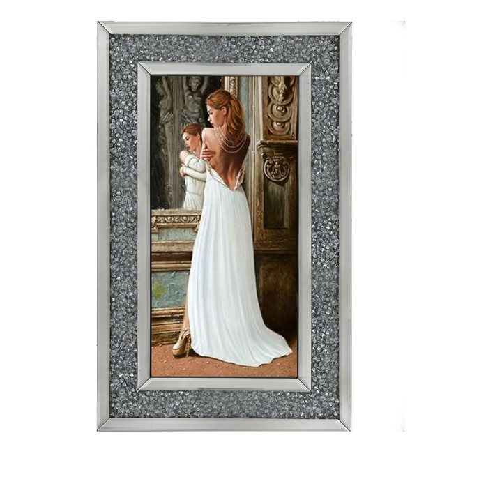 FG013 At the Mirror