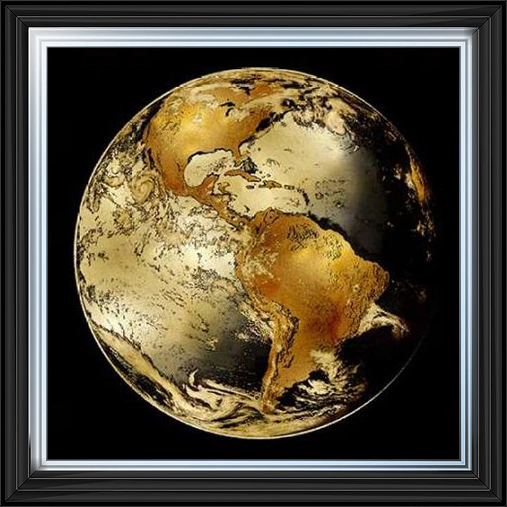 RB112481 Gold Globe