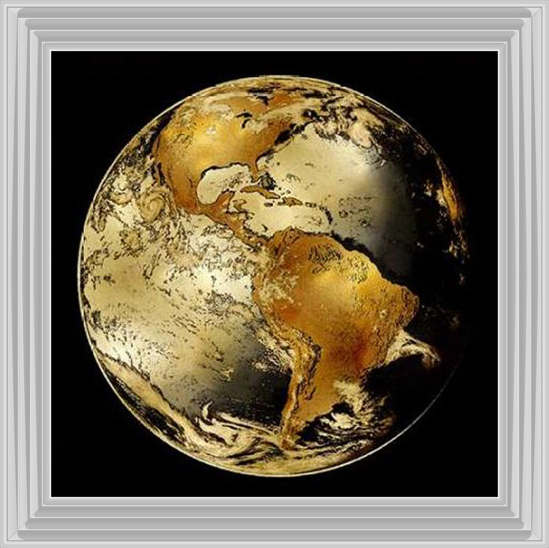 RB112481 Gold Globe