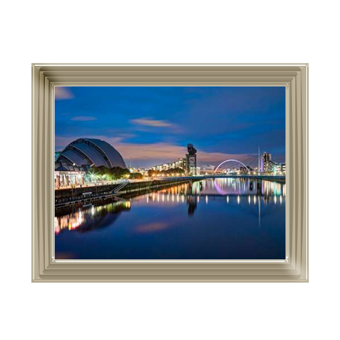 FTBR1366 Assaf Frank Glasgow, view of bridge Cityscape