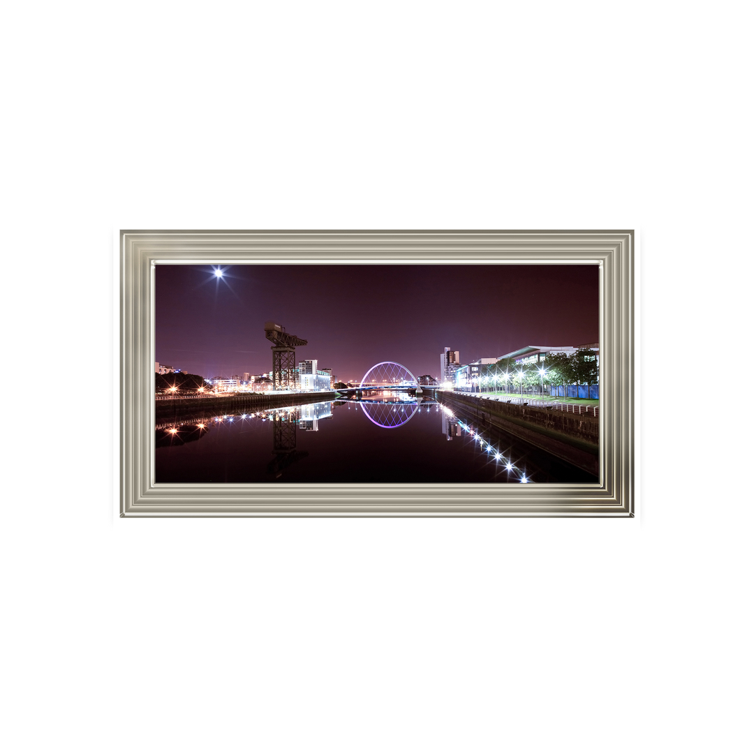 CY026 Lit Up cityscape of Glasgow