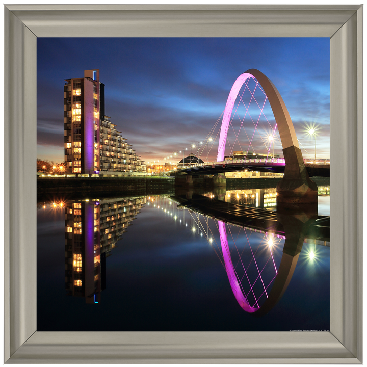 CY679 Purple Bridge, Glasgow Clyde