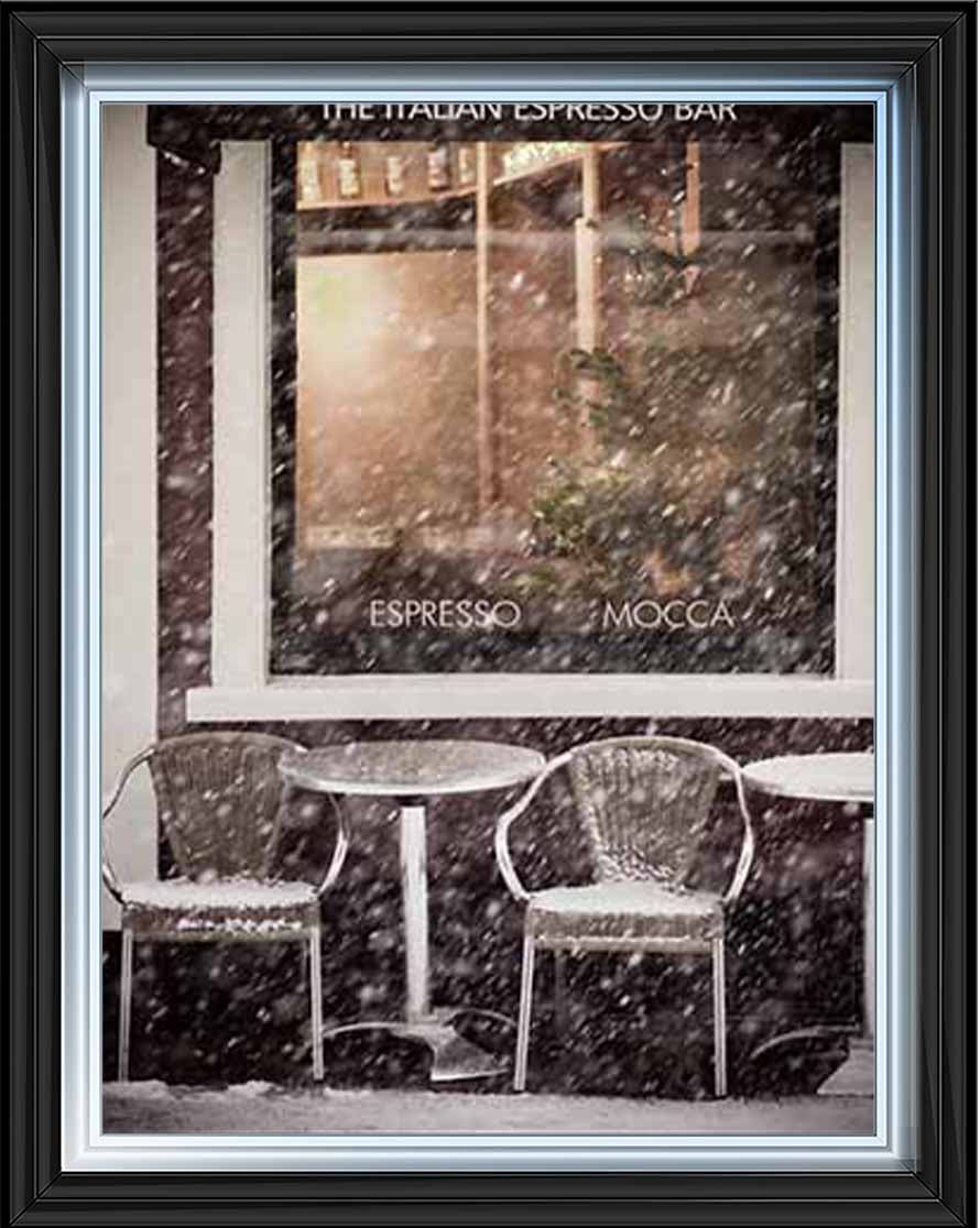 CY471 Italian Expresso Bar snow Night