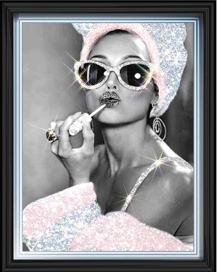 FG940 AUDREY HEPBURN GLAMOROUS