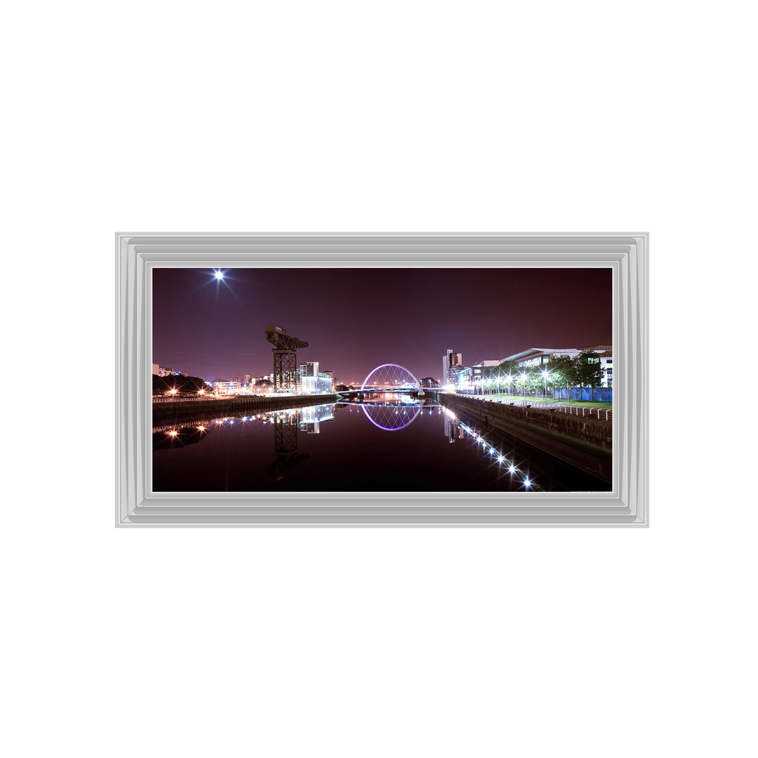 CY026 Lit Up cityscape of Glasgow