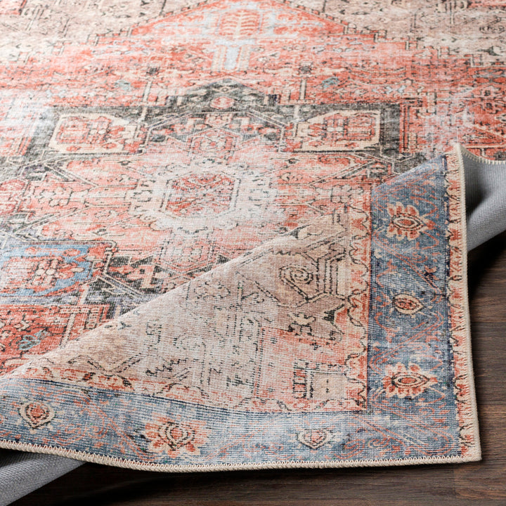Refined Amelie Traditional Washable Rug