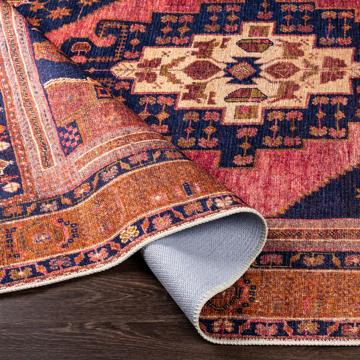 Classic Amelie Traditional Washable Rug