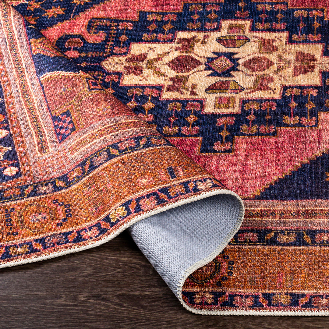 Elegant Amelie Traditional Washable Rug
