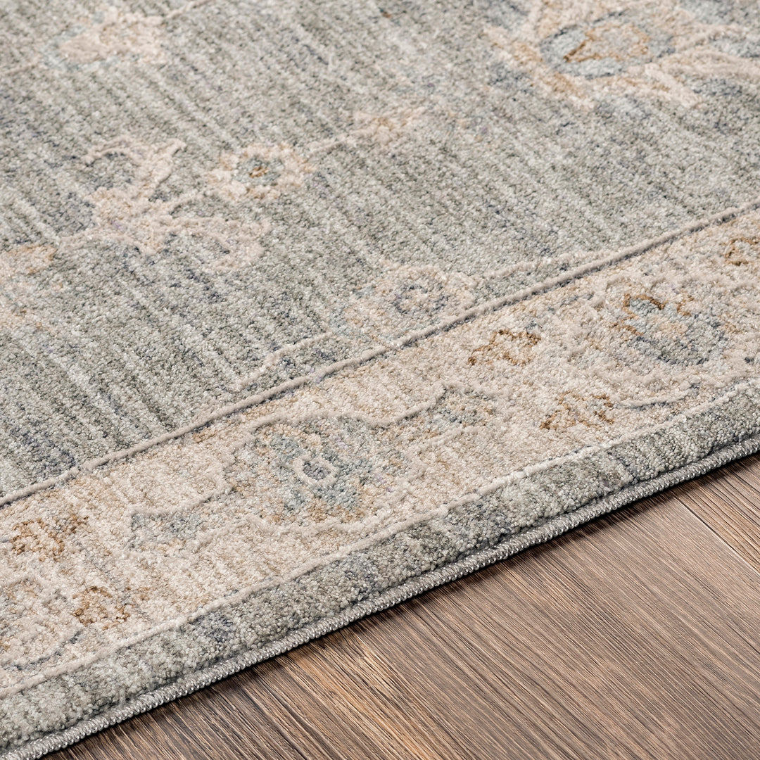 Avant Garde Vintage Traditional Rug