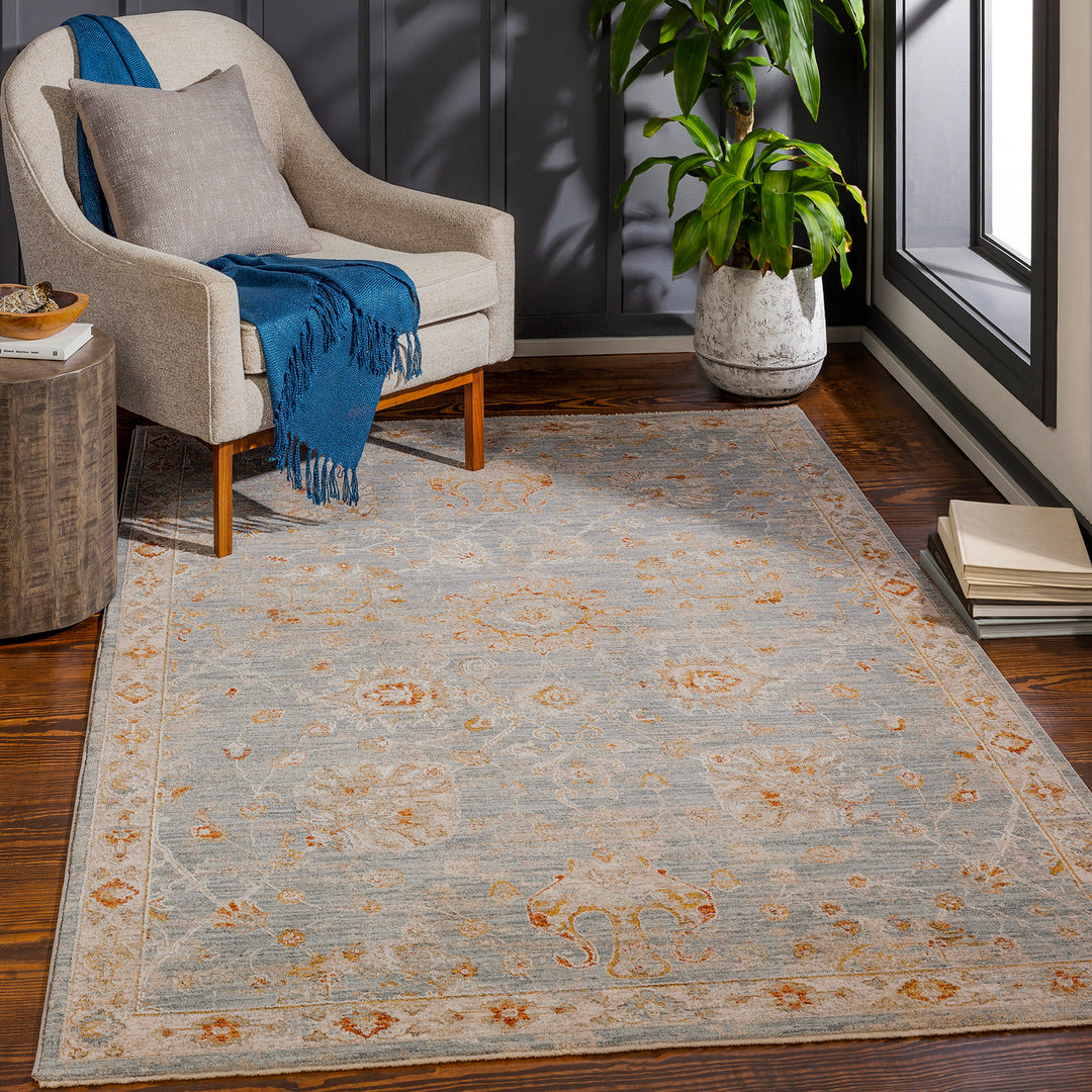 Signature Avant Garde Vintage Traditional Rug
