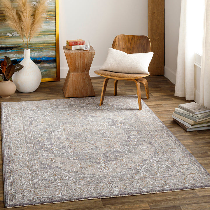 Refined Avant Garde Vintage Traditional Rug