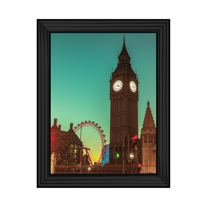CY055 View of Big Ben from street