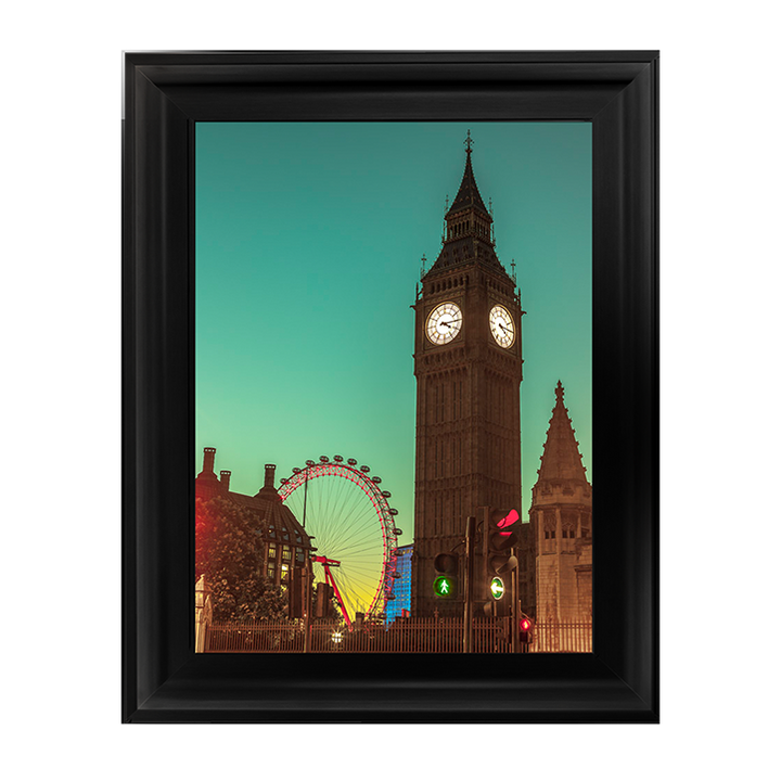 CY055 View of Big Ben from street