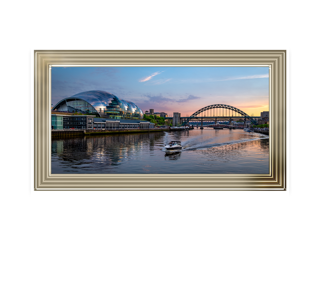 CY192 Tyne Bridge Newcastle