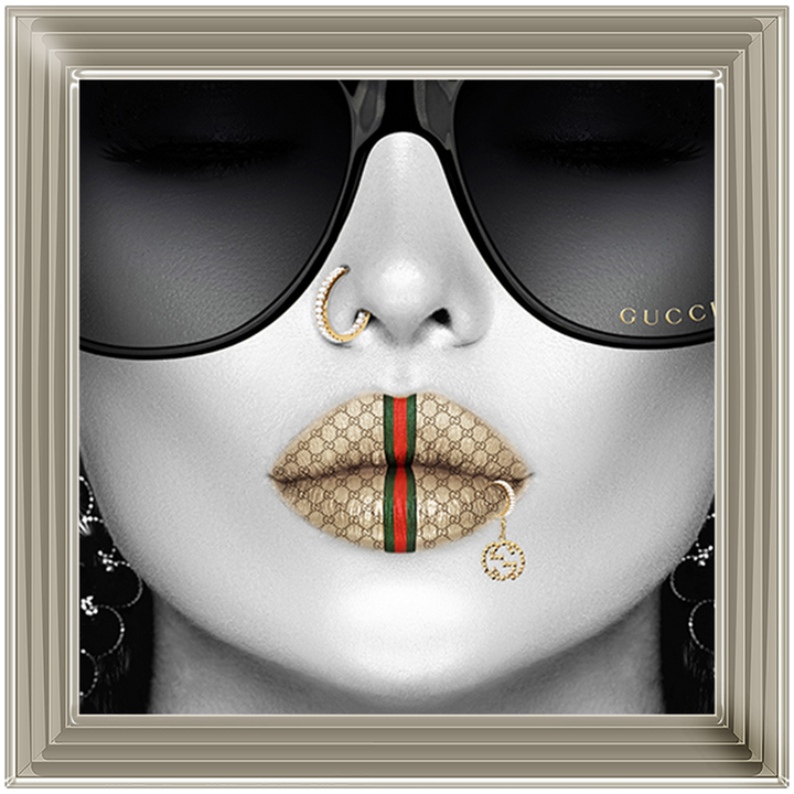 FS111 Fashion lips