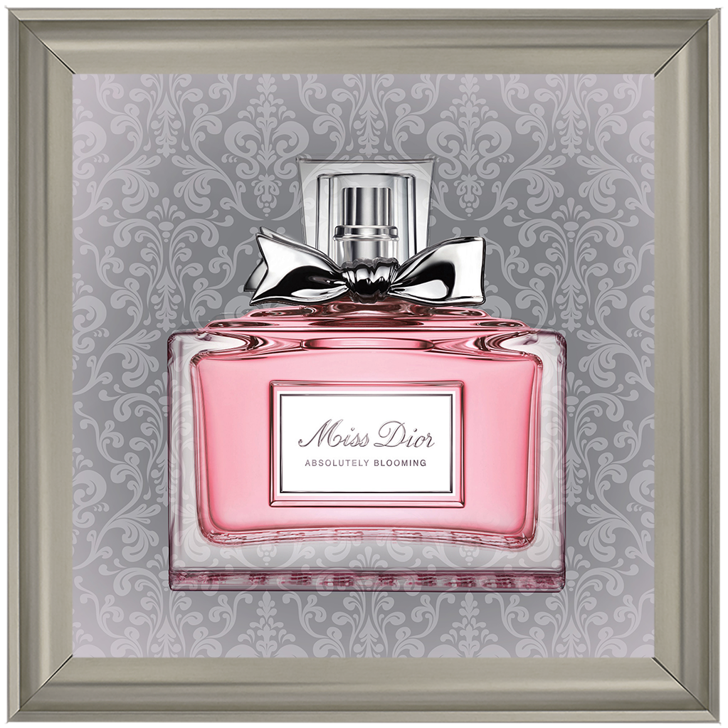 FS079 Perfume bottle on grey background