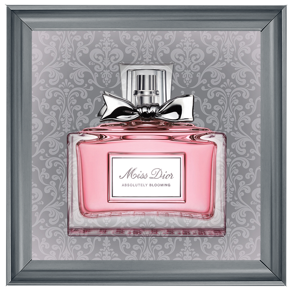 FS079 Perfume bottle on grey background