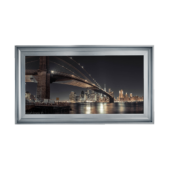 CY060 Brooklyn bridge over East river, Lower Manhattan