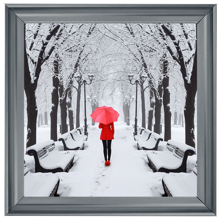 FG146 Red umbrella walk in the park