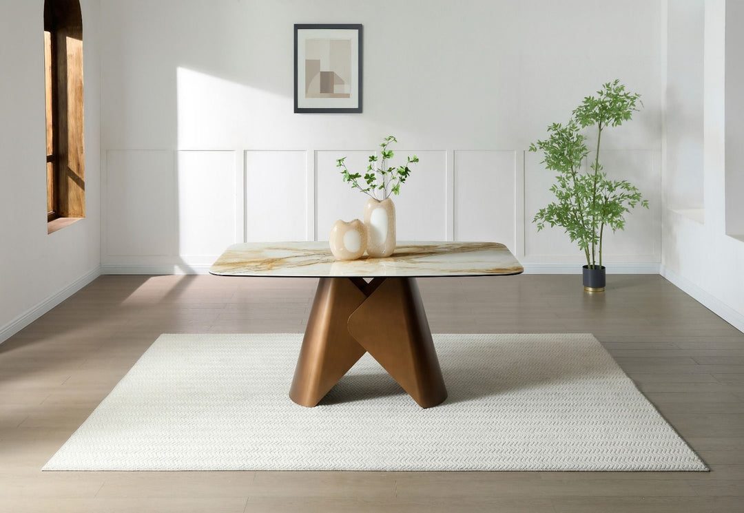 Levente BIG Table - Brass & White Pandora Classico