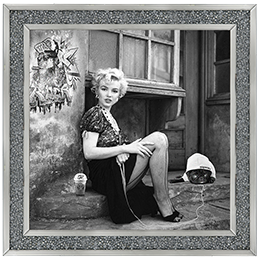 IC013 Marilyn Monroe Urban