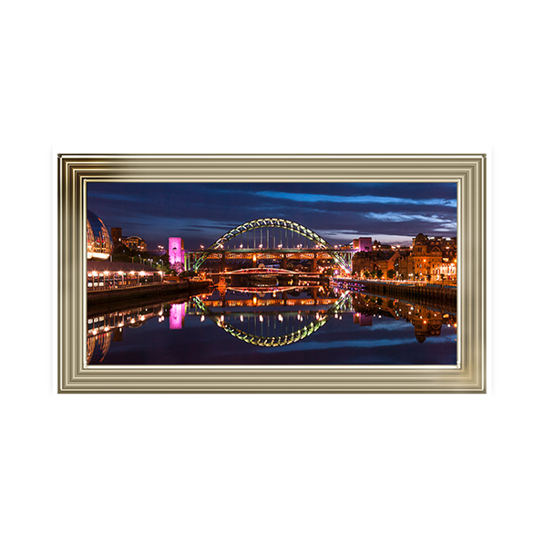 CY006 Tyne Bridge Colour