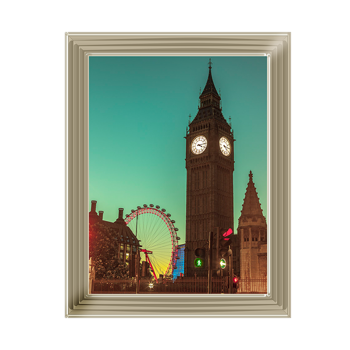 CY055 View of Big Ben from street
