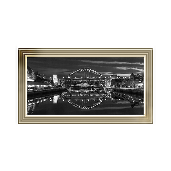 CY009 Tyne Bridge Black & White
