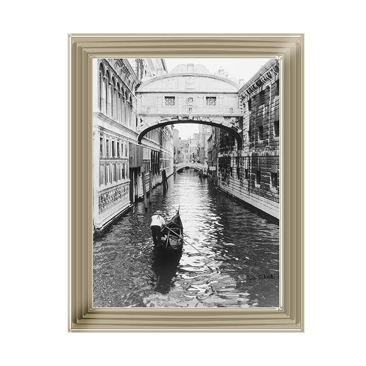 CY076 Venice Canal
