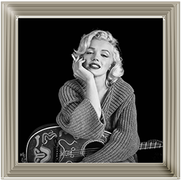 IC017 Marilyn Monroe Lute