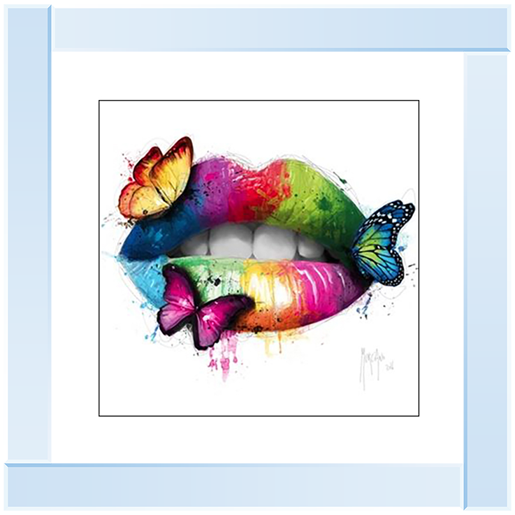 MD017 Butterfly Kiss