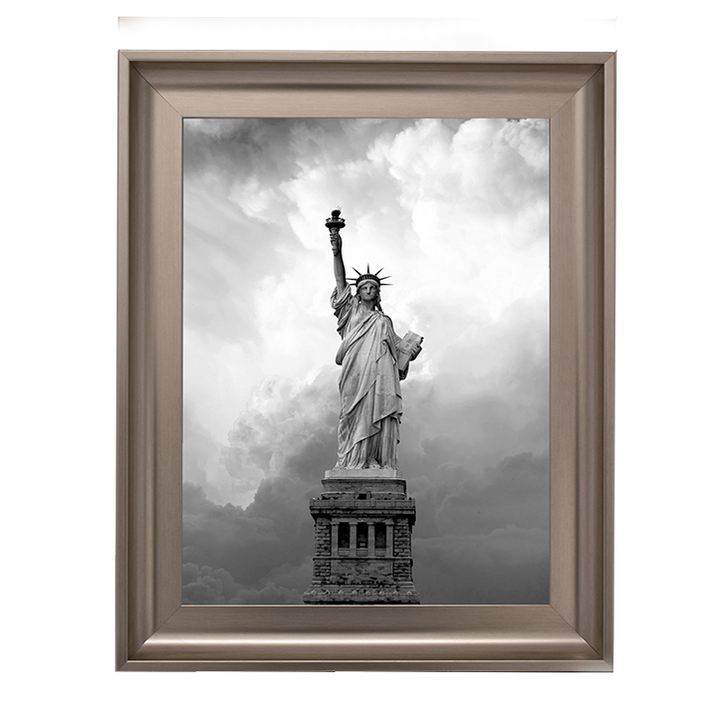 CY063 Majestic Lady Liberty