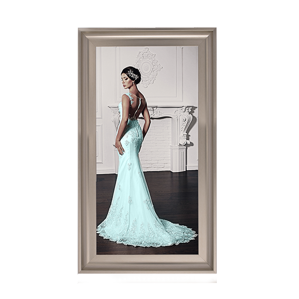 FG022 At the Ball