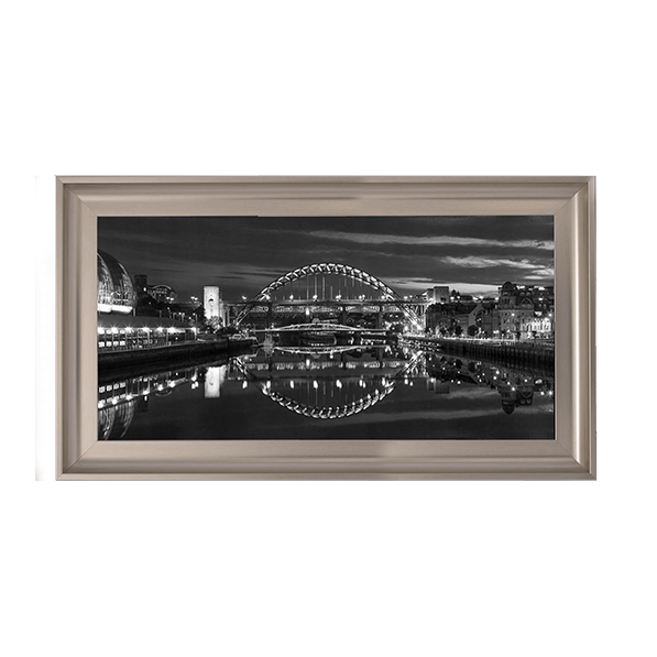 CY009 Tyne Bridge Black & White