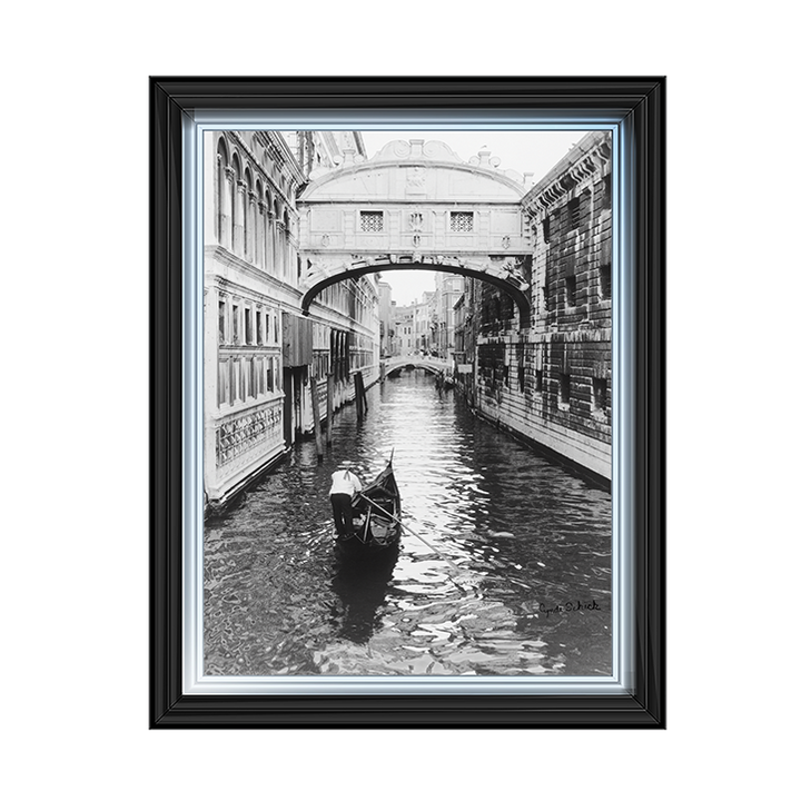 CY076 Venice Canal