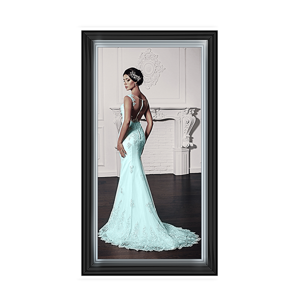 FG022 At the Ball