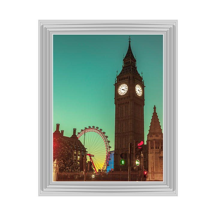 CY055 View of Big Ben from street