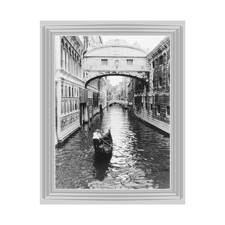 CY076 Venice Canal