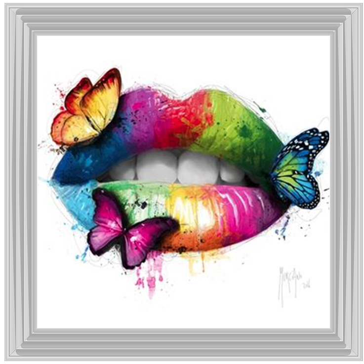 MD017 Butterfly Kiss