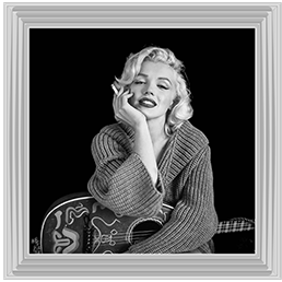 IC017 Marilyn Monroe Lute